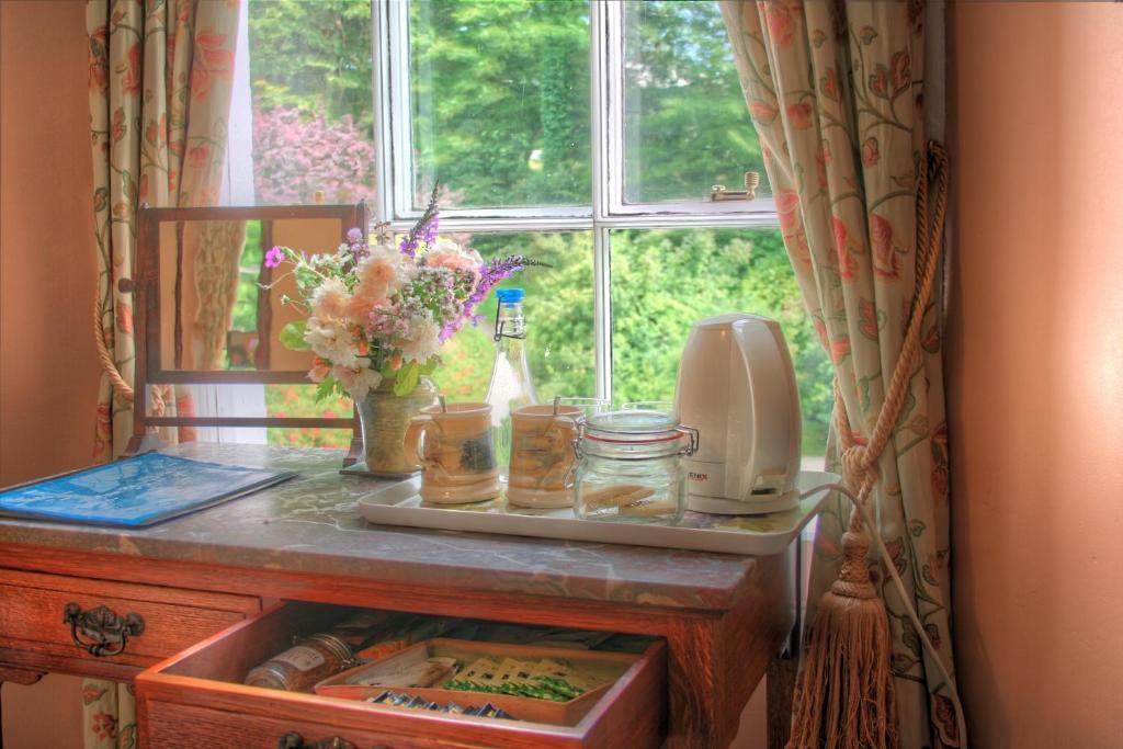 The Old Rectory Bed & Breakfast Boscastle Ruang foto